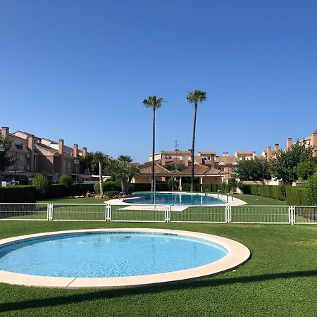 Adosado Para Familias Al Lado De La Playa, Con Piscina Кастельон-де-ла-Плана Экстерьер фото